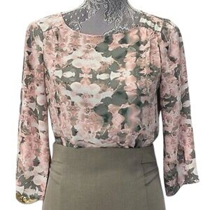 THE LIMITED Pink Gray long sleeve Blouse Top‼️must bundle with other listings ‼️